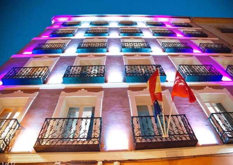 Jc Rooms Santo Domingo Madrid Exteriör bild