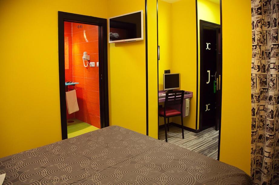 Jc Rooms Santo Domingo Madrid Exteriör bild
